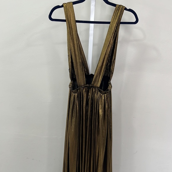 Bronx and Banco Goddess Gown in Gold - Picture 6 of 12